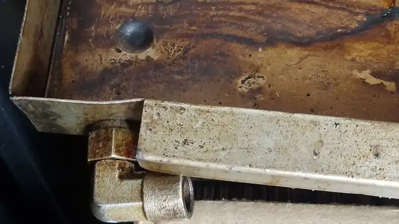 Restauración de parrillas y planchas con láser